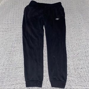 Black Nike sweatpants.